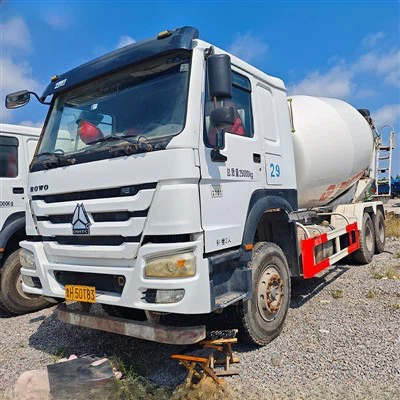 16 köbméter beton teherautó